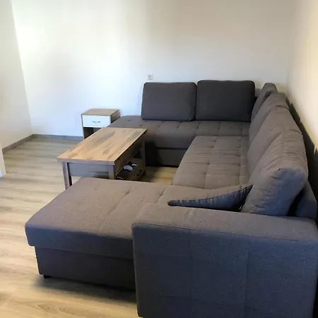 Schaaf * Roth an der Our