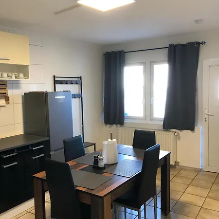 Schaaf Apartment *
