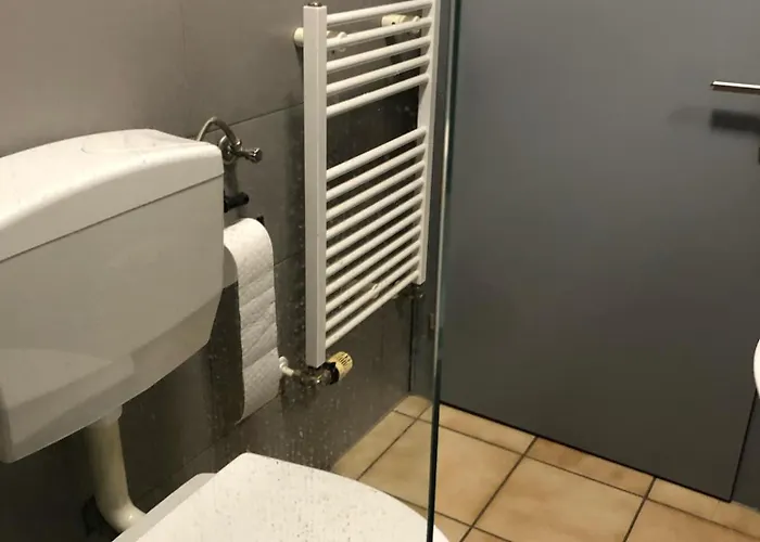 Schaaf * Roth an der Our